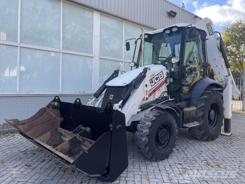 JCB 3 CX    2019 Backhoe