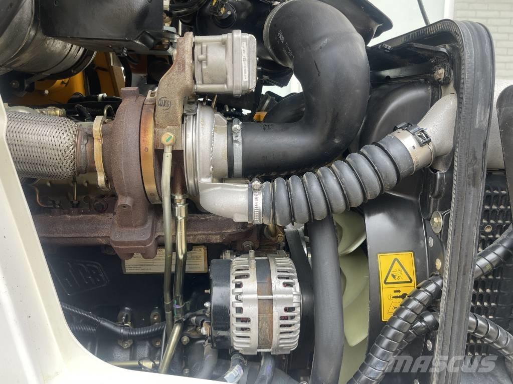 JCB 3 CX    2019 Backhoe