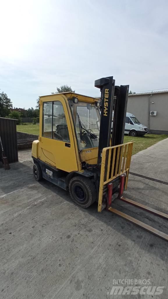 Hyster H 2.5 XT LPG trucks