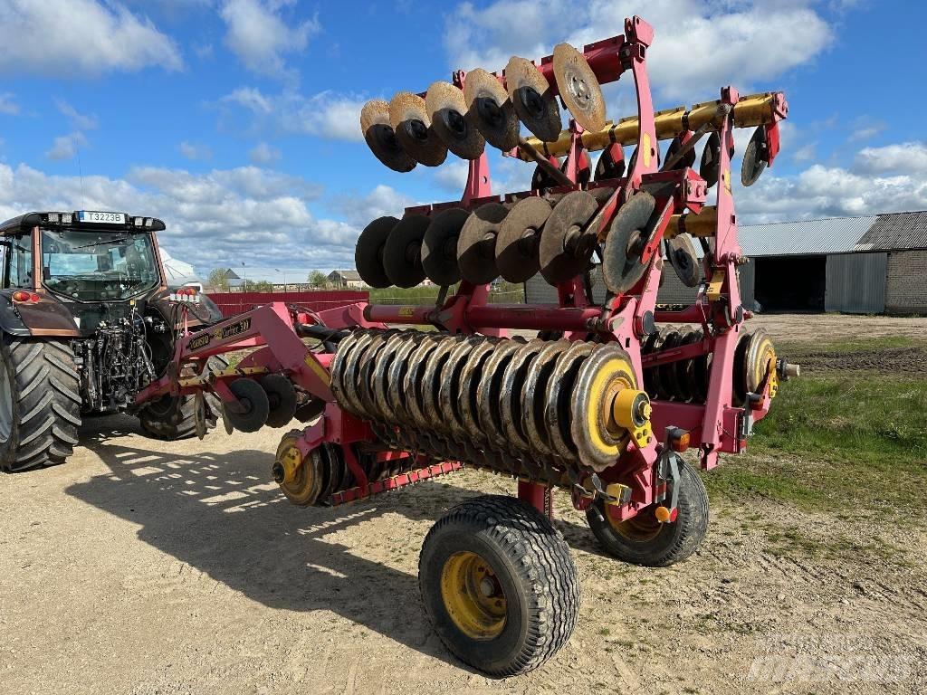 Väderstad Carrier500 Disc harrows
