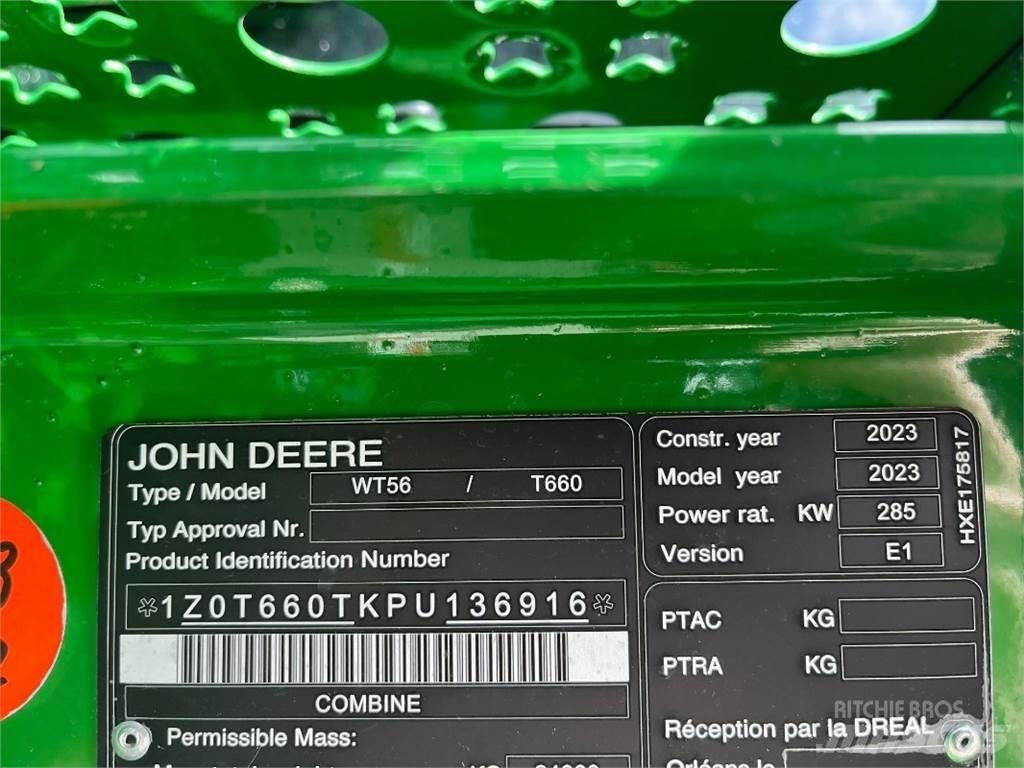 John Deere T660 Combine harvesters