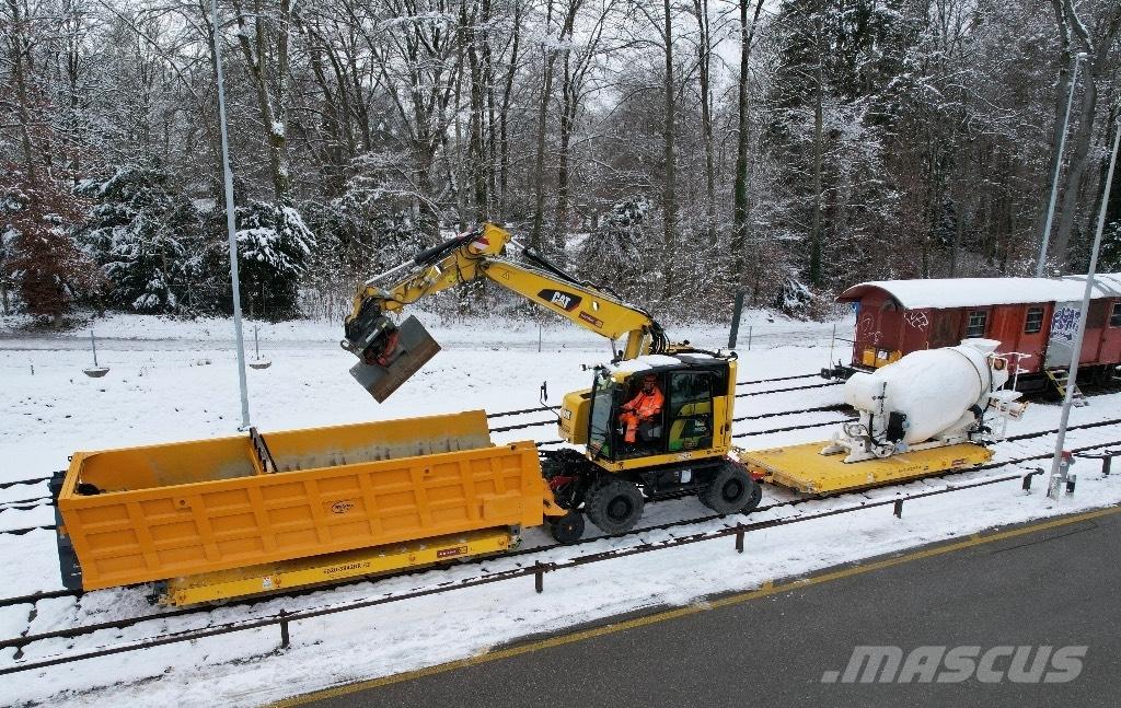 CAT 323 Rail Special excavators