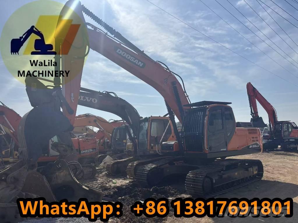 Doosan DX 225 LCA Crawler excavators