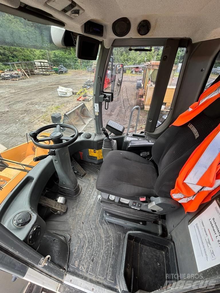 Liebherr L 576 Wheel loaders