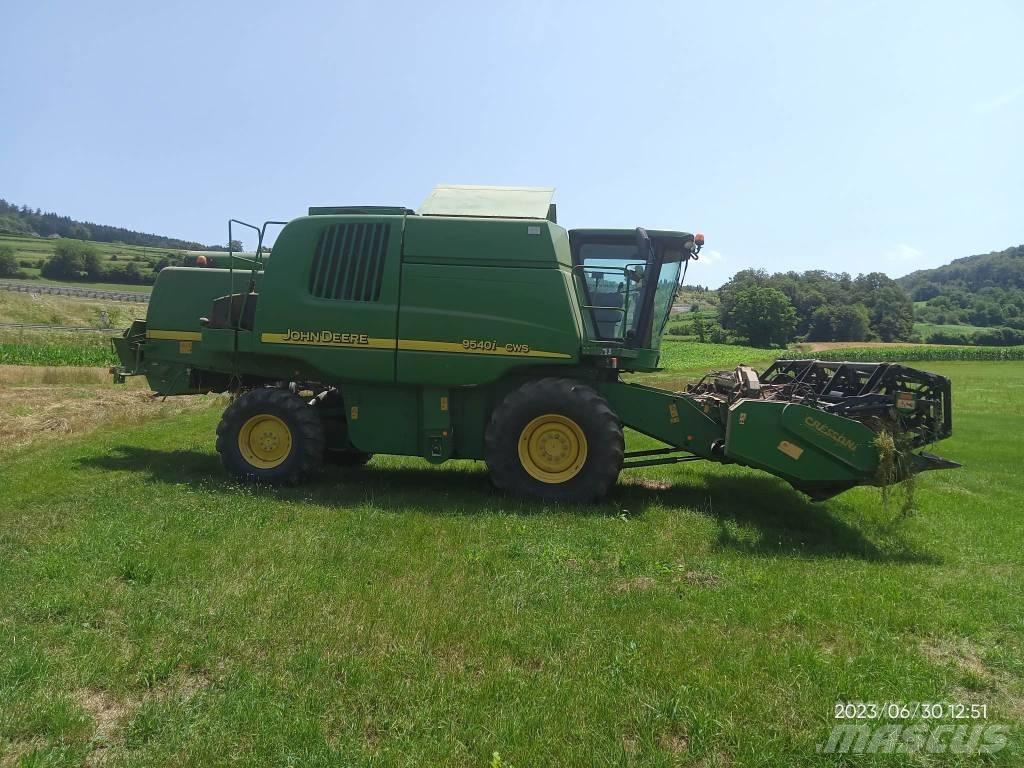 John Deere 9540 CWS Combine harvesters