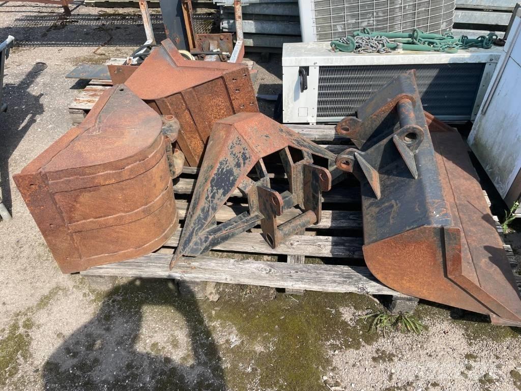 CAT 236 Skid steer loaders