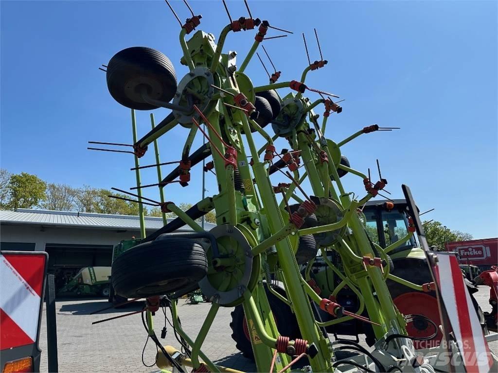 CLAAS Volto 1100 T Rakes and tedders