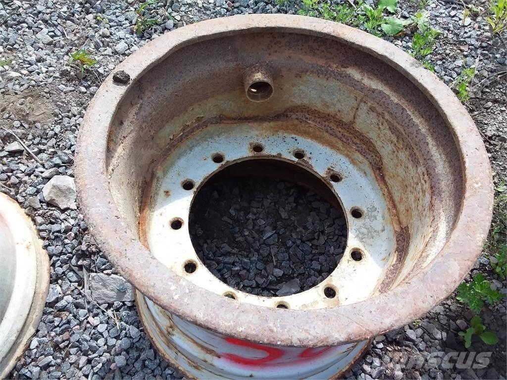 Valmet 860 20x26,5 Tyres, wheels and rims
