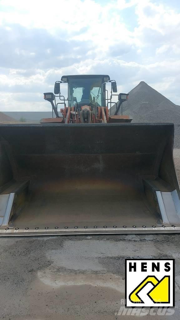 Hitachi ZW 310 Articulated Haulers
