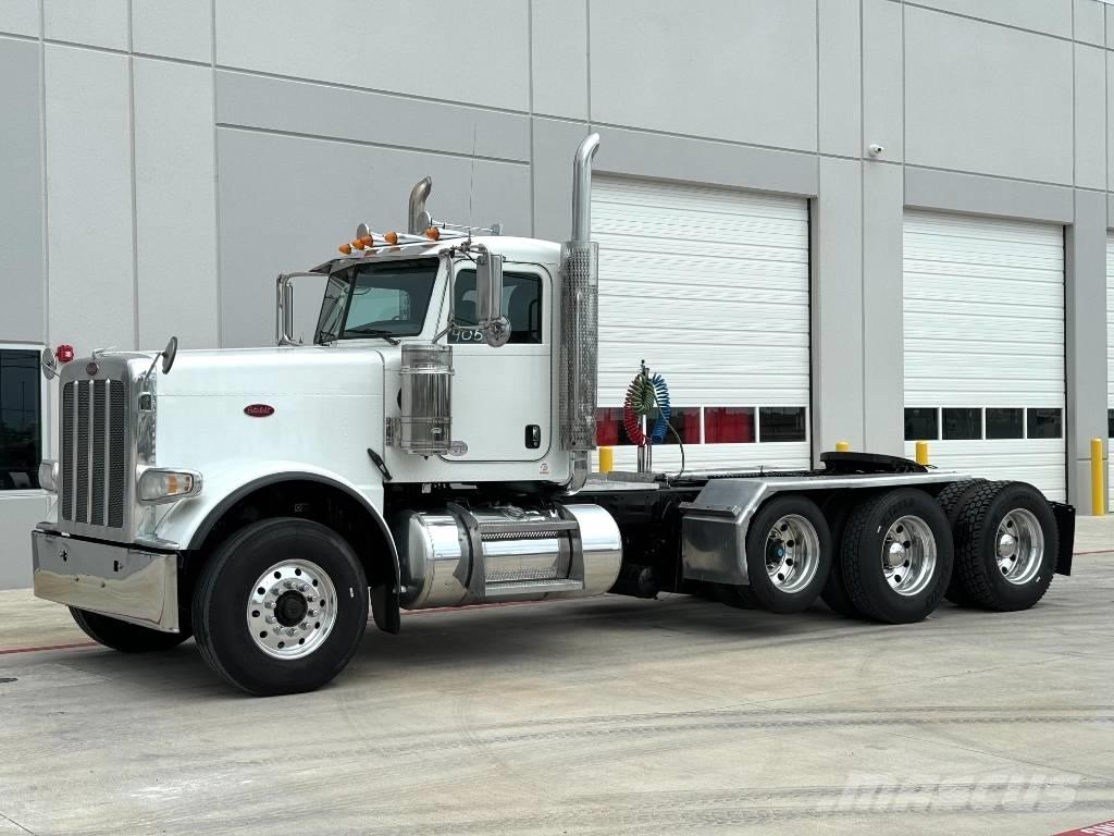 Peterbilt 389 Prime Movers