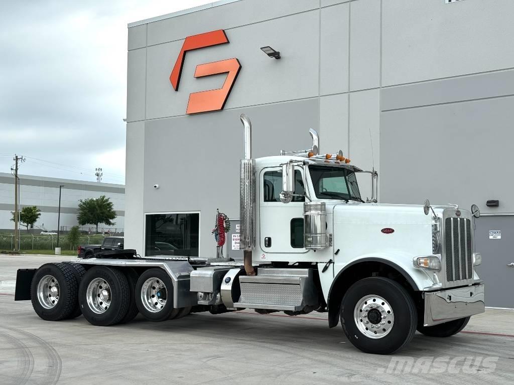 Peterbilt 389 Prime Movers