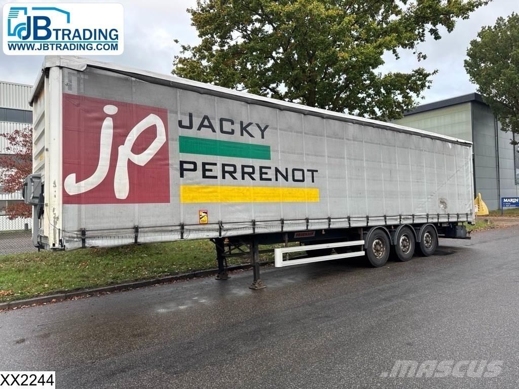 Fruehauf Tautliner Curtain sider semi-trailers