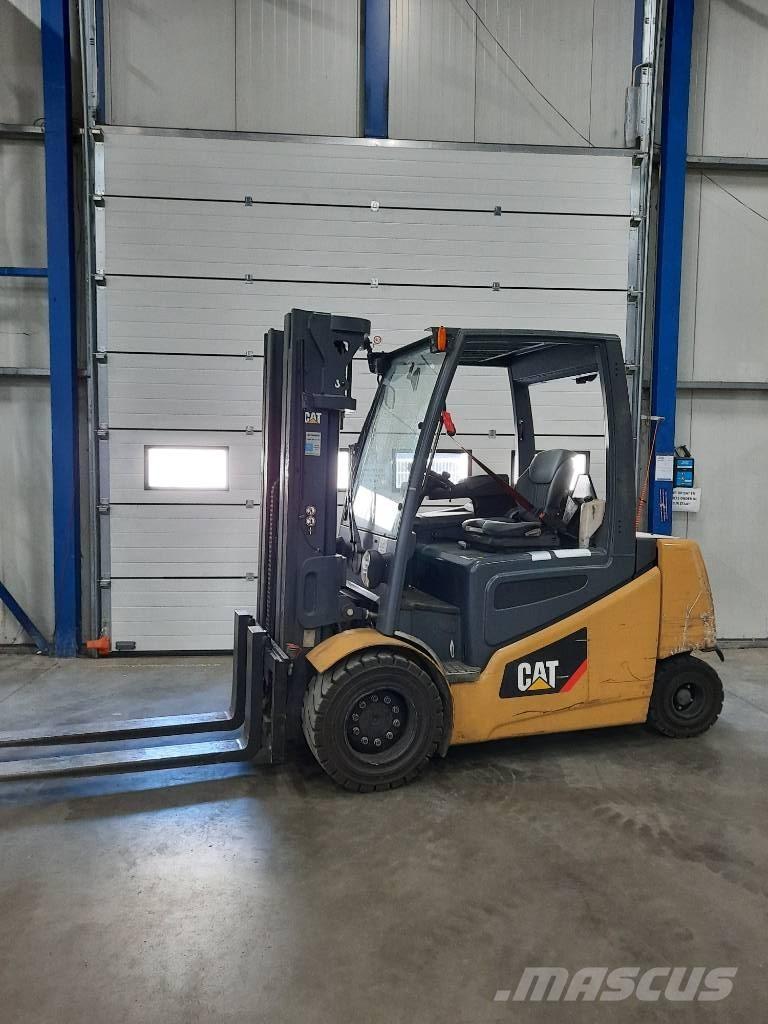 CAT EP50 2 Electric forklift trucks