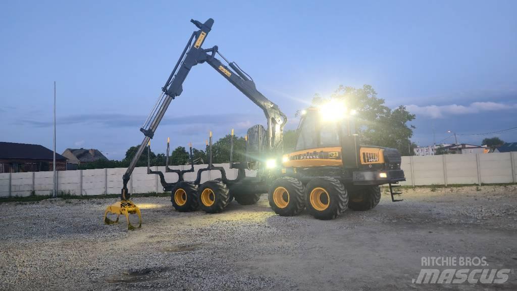 Ponsse Buffalo 8W Forwarders