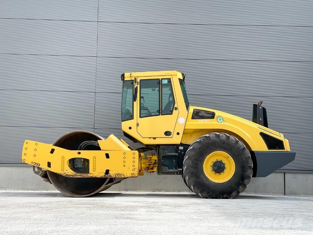 Bomag BW 216 DH-4i Single drum rollers