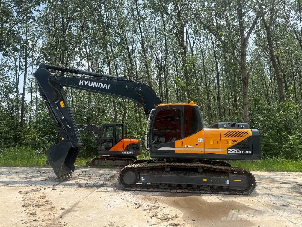 Hyundai R220LC-9S Crawler excavators