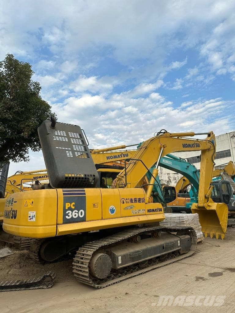 Komatsu PC 360 Crawler excavators