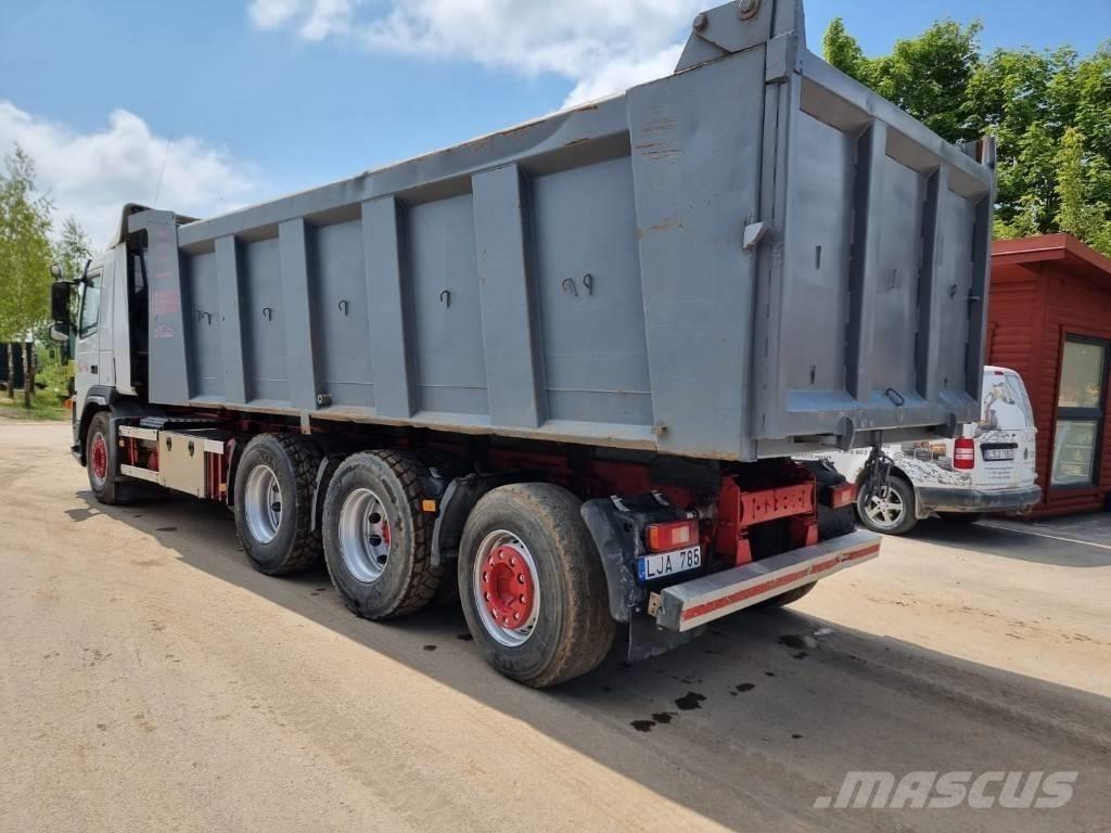 Volvo FM 400 Skip bin truck