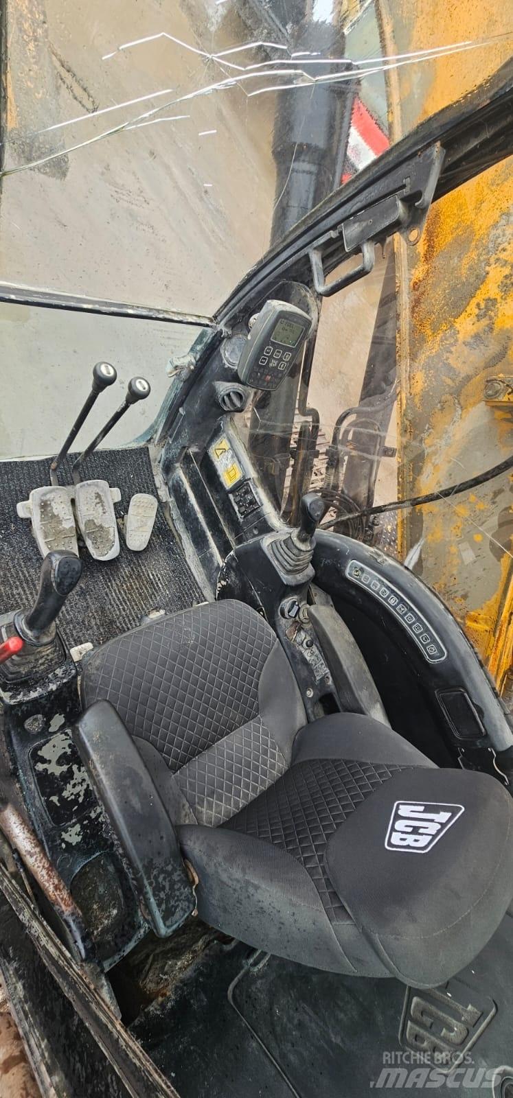 JCB JS 220 LC Crawler excavators