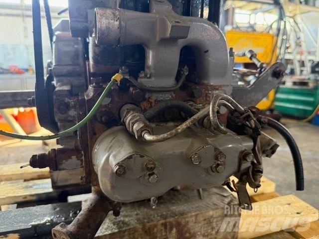 Kubota ZB 600 Engines