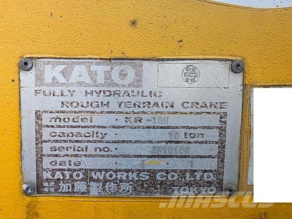 Kato MR 100 Rough terrain cranes