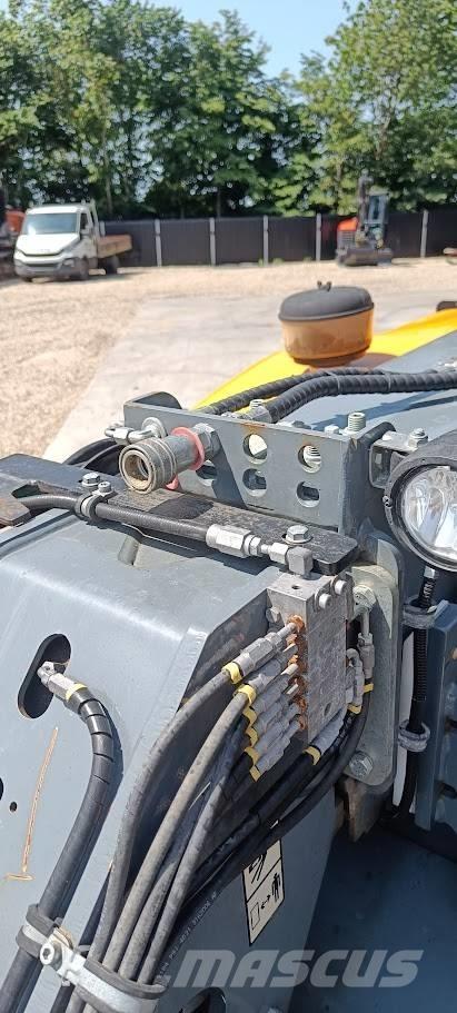 GiANT Tendo 5048 Telescopic handlers