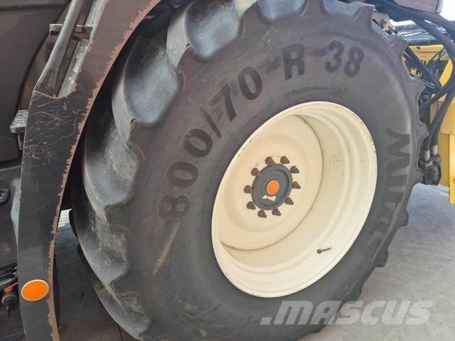 New Holland FR700 Forage harvesters