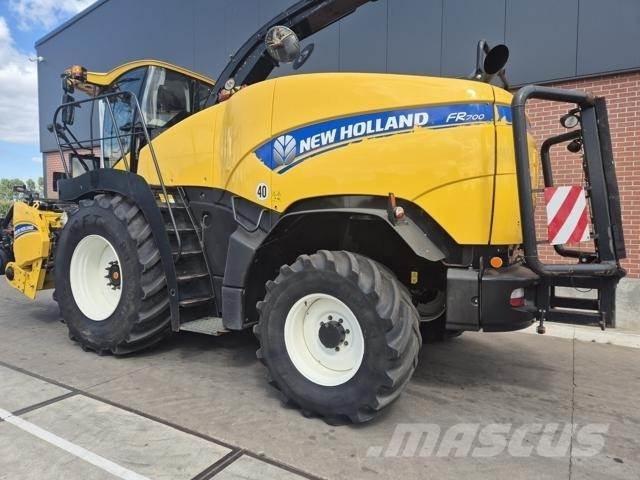 New Holland FR700 Forage harvesters