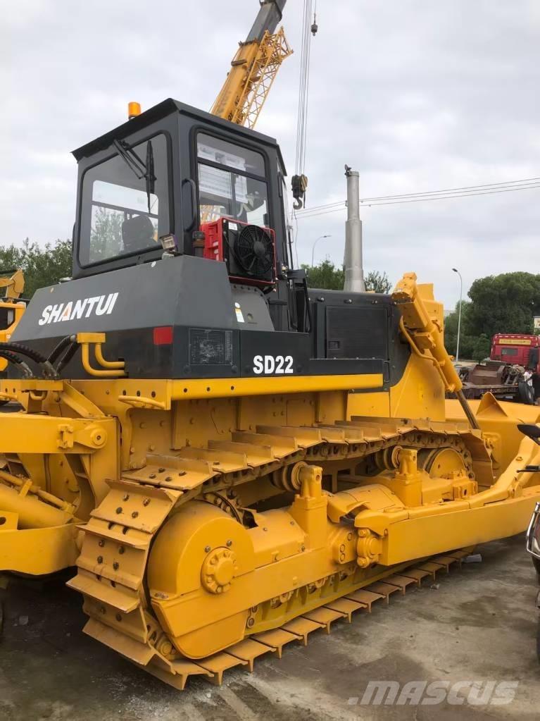 Shantui SD 22 Crawler dozers