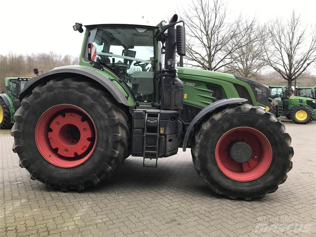 Fendt 933 Tractors