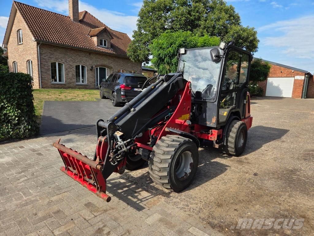 Thaler 3248/TA Multi-purpose loaders