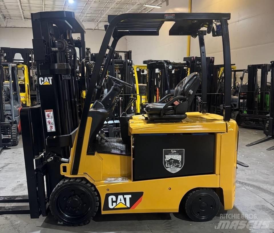 CAT EC30N2 Electric forklift trucks