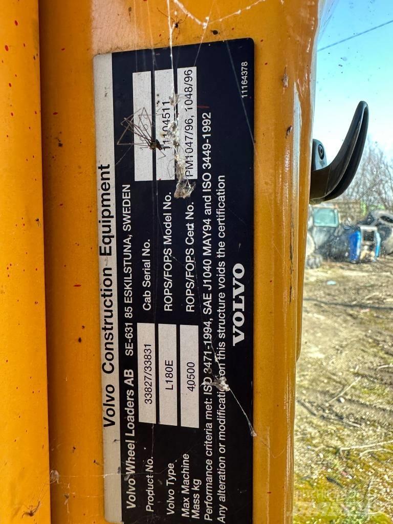 Volvo L 180 E CABIN Cabins and interior