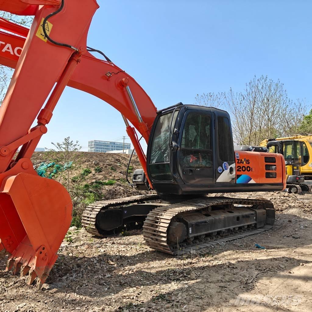 Hitachi ZX200 Crawler excavators
