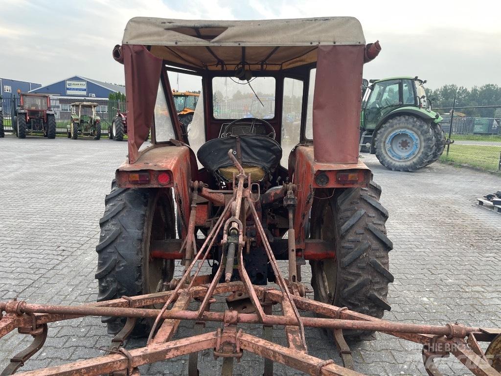 Renault 55 Tractors