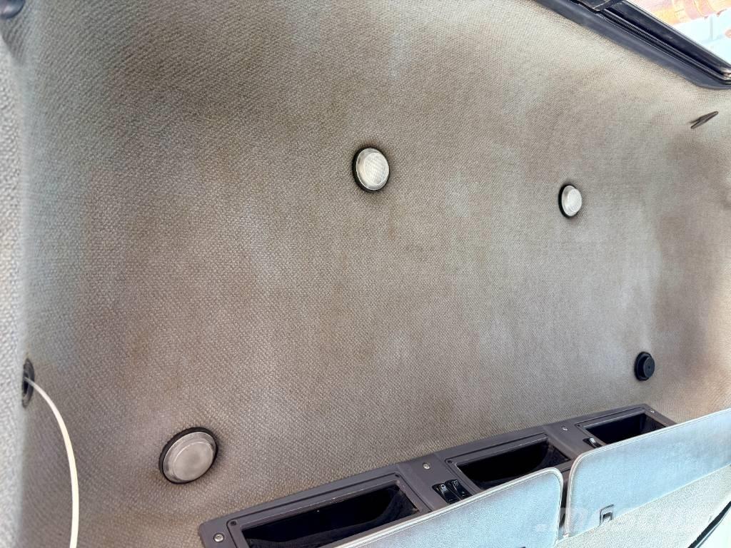 Mack CHU 613 Prime Movers