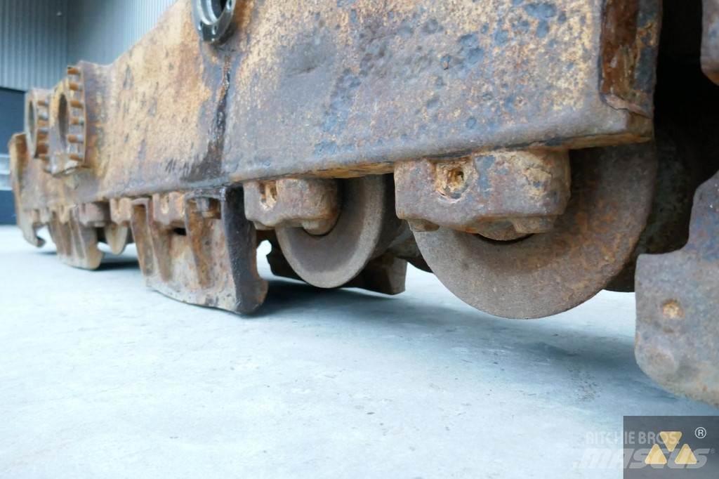CAT 261-3079 Chassis and suspension