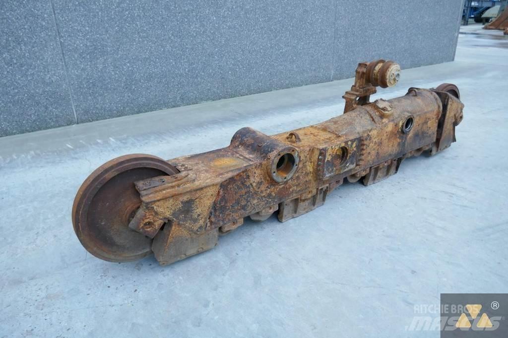 CAT 261-3079 Chassis and suspension