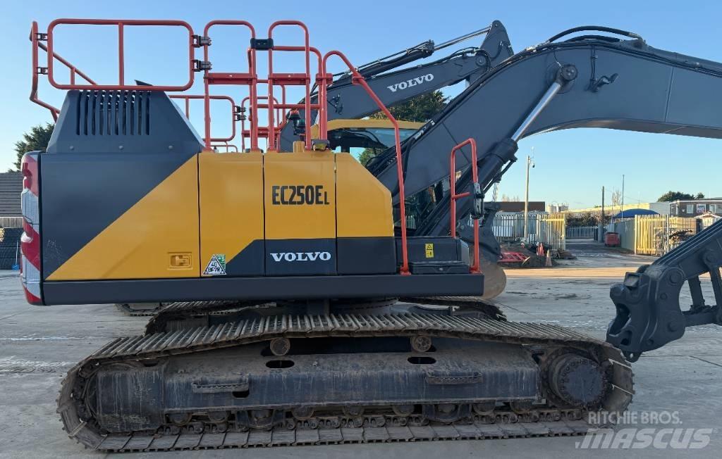Volvo EC 250 EL Crawler excavators