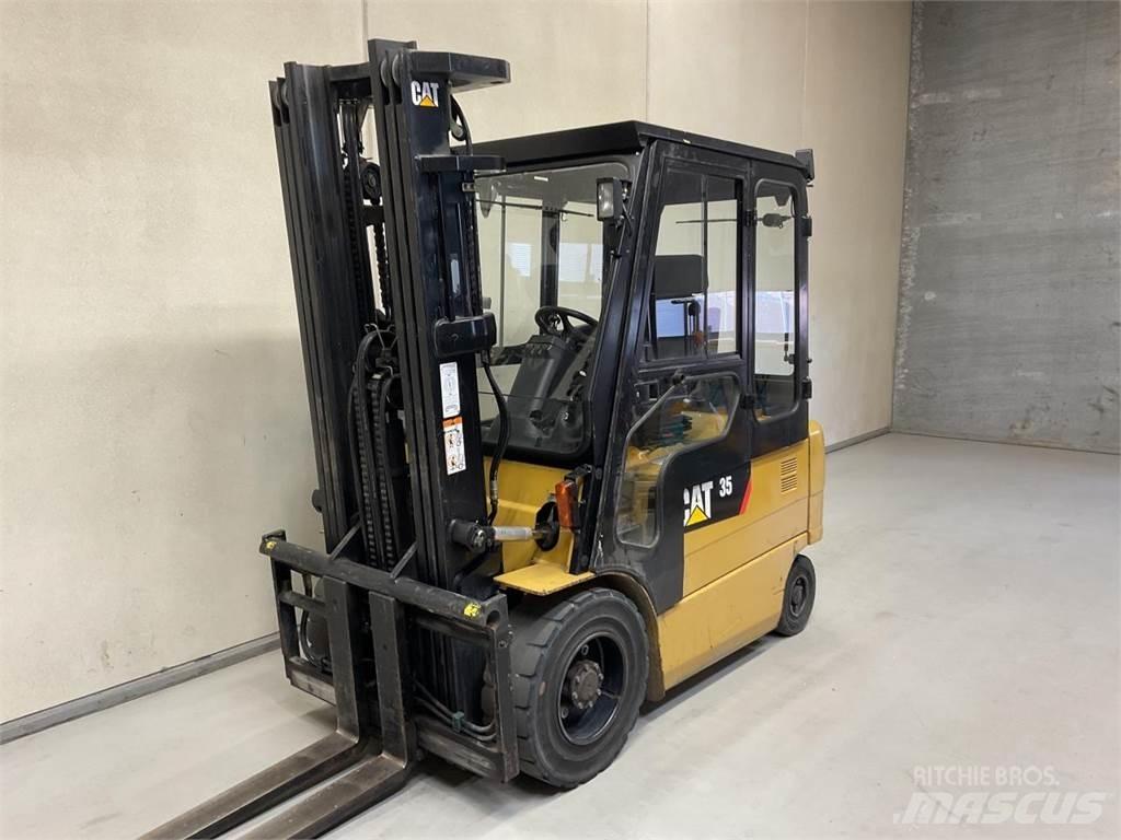 CAT EP35K-PAC Electric forklift trucks