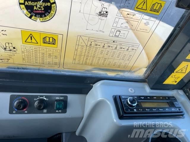 Komatsu PC 80 MR Mini excavators  7t - 12t