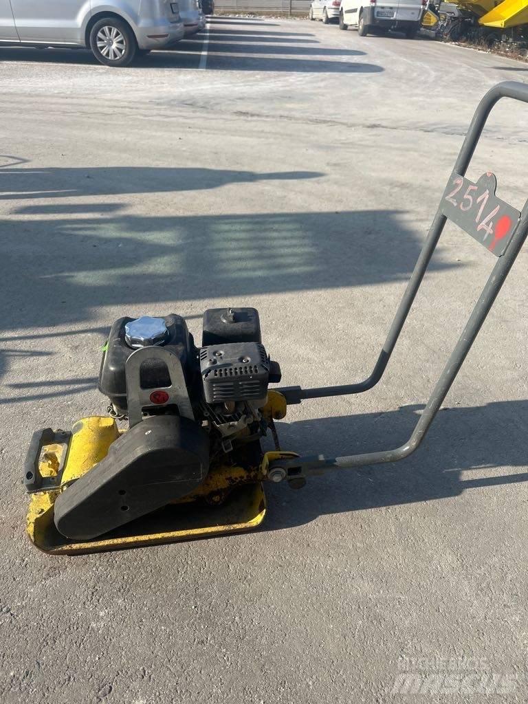 Wacker Neuson VP1135 Plate compactors