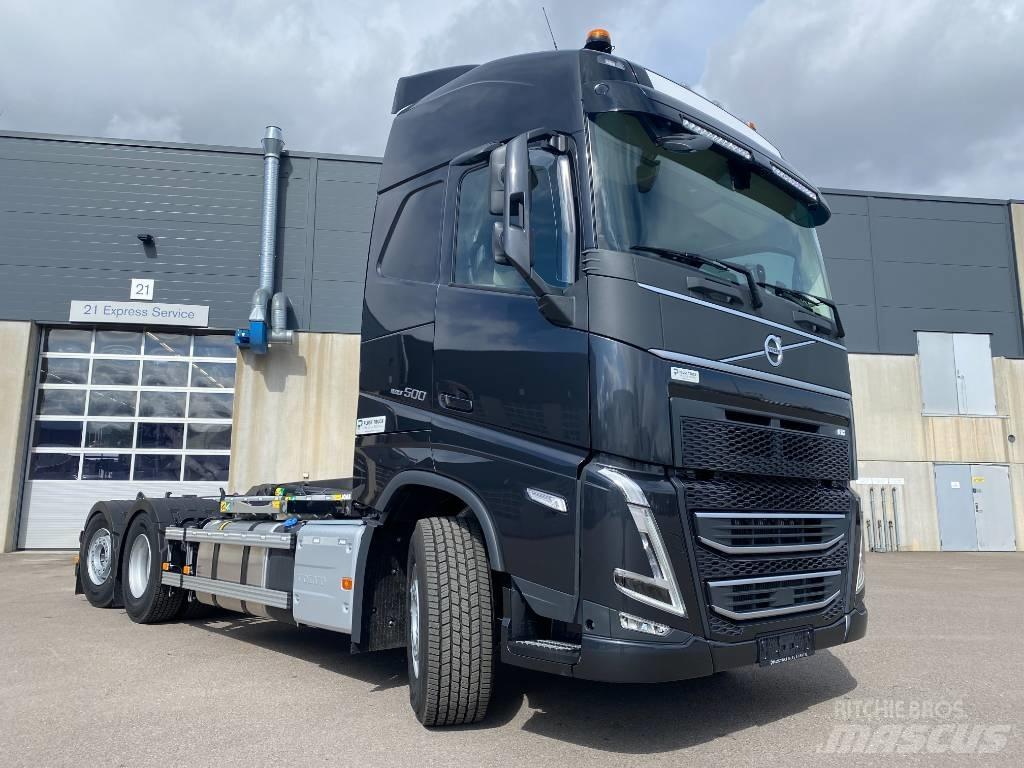 Volvo FH 500 Hook lift trucks