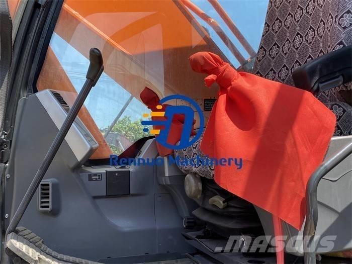 Doosan DX 260LC Crawler excavators