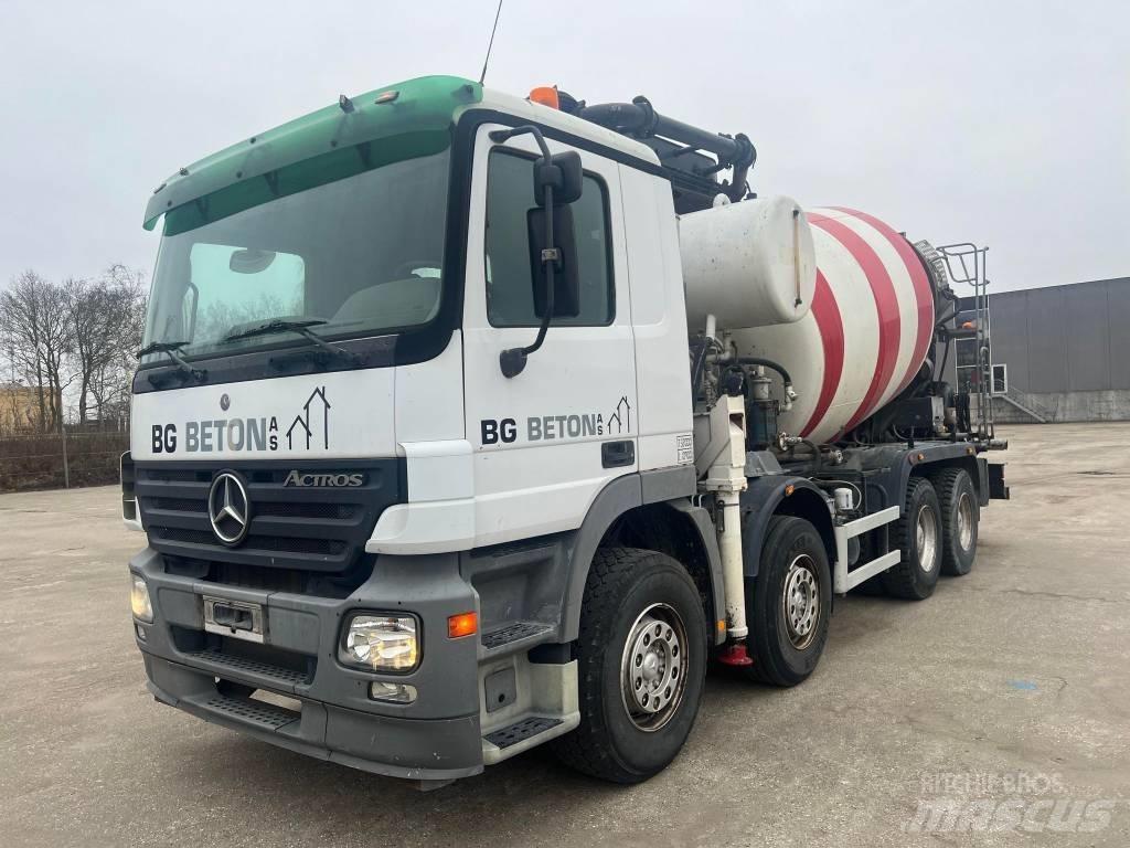 Mercedes-Benz 3244 Concrete pumps