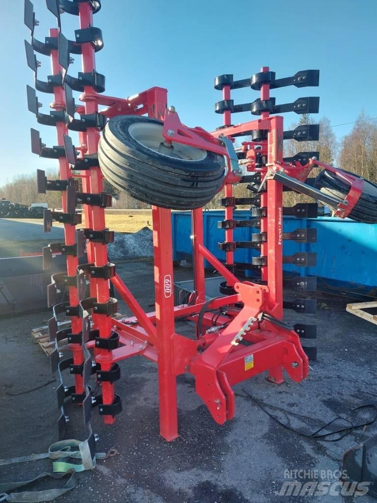 He-Va Front-Board 6m Harrows