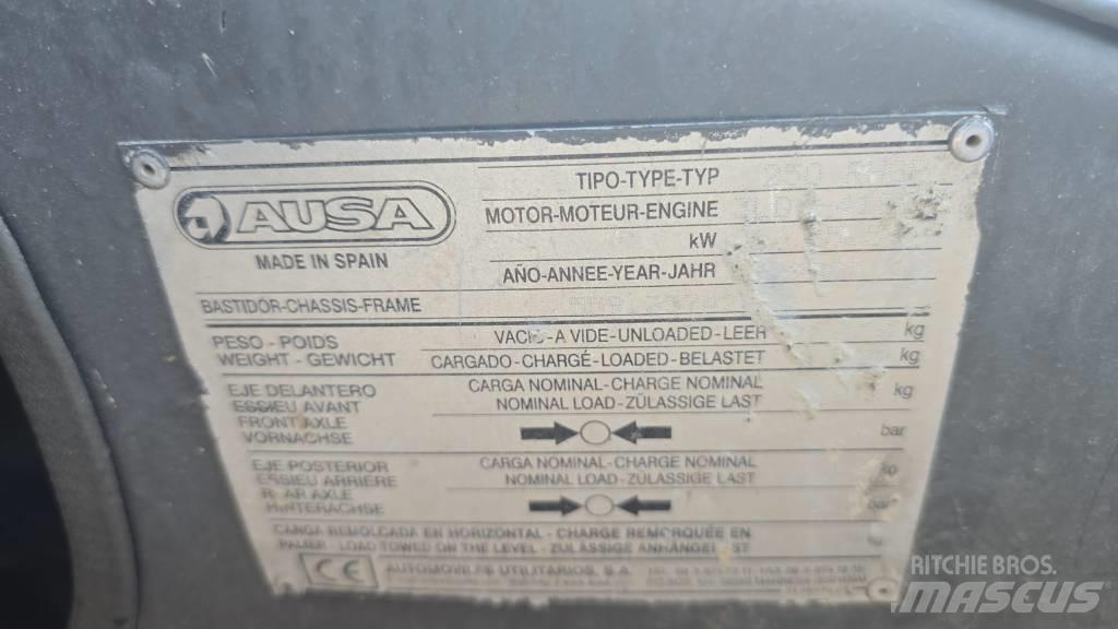 Ausa D 250 Site dumpers