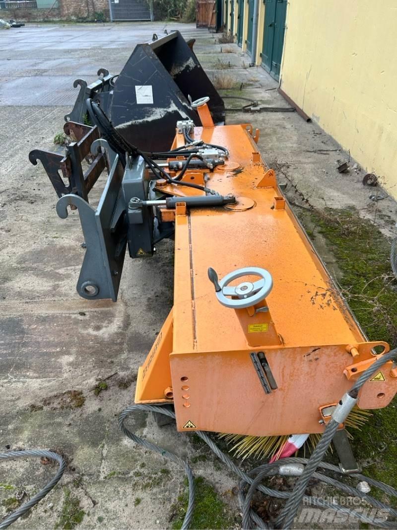 Bema 30 Dual Sweepers