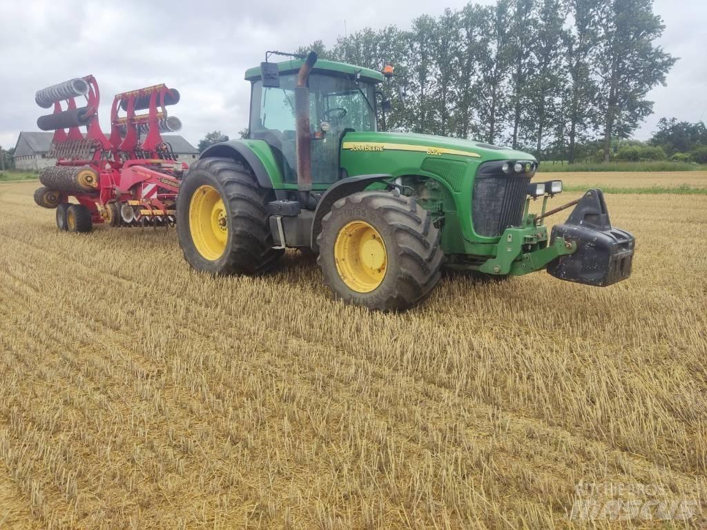 John Deere 8520 Tractors