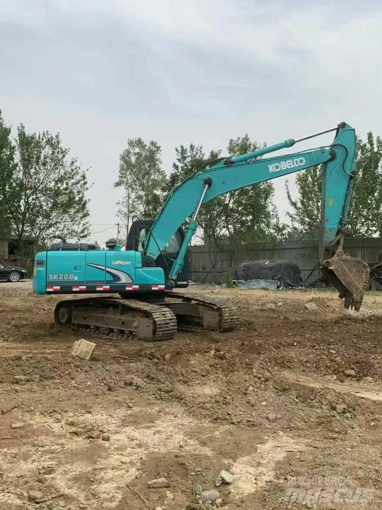 Kobelco SK200 Crawler excavators